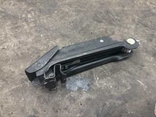 bontott VW GOLF V Emelő