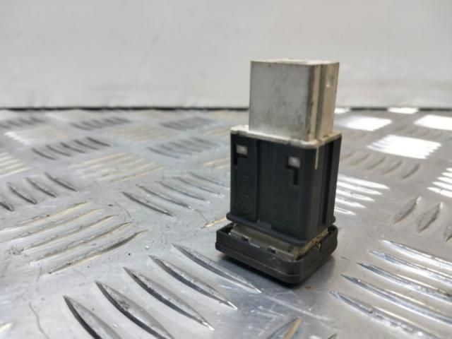 bontott VW GOLF V ESP Kapcsoló