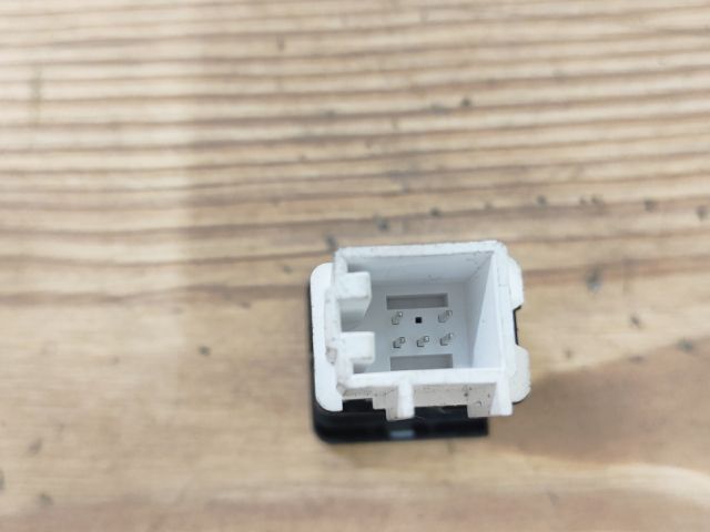 bontott VW GOLF V ESP Kapcsoló