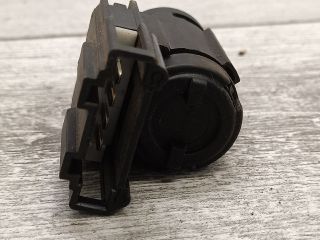 bontott VW GOLF V Fék Pedál Kapcsoló