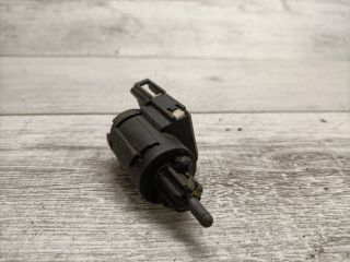 bontott VW GOLF V Fék Pedál Kapcsoló