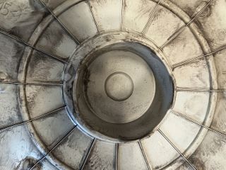 bontott VW GOLF V Felniközép (1 db)