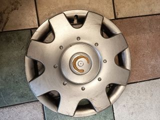 bontott VW GOLF V Felniközép (1 db)