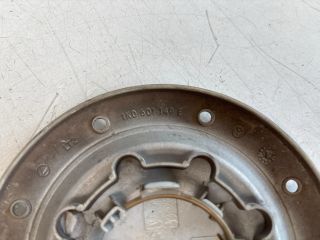 bontott VW GOLF V Felniközép Szett