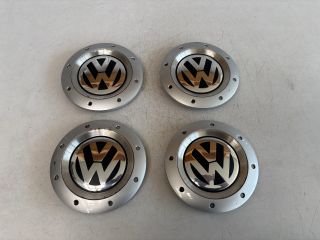 bontott VW GOLF V Felniközép Szett