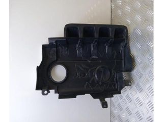 bontott VW GOLF V Felső Hűtőburkolat