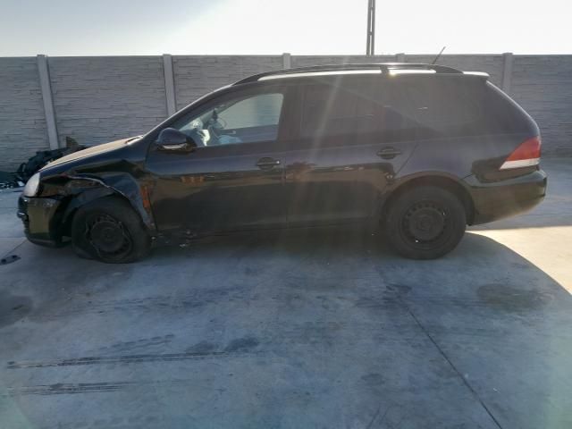 bontott VW GOLF V Felső Hűtőburkolat