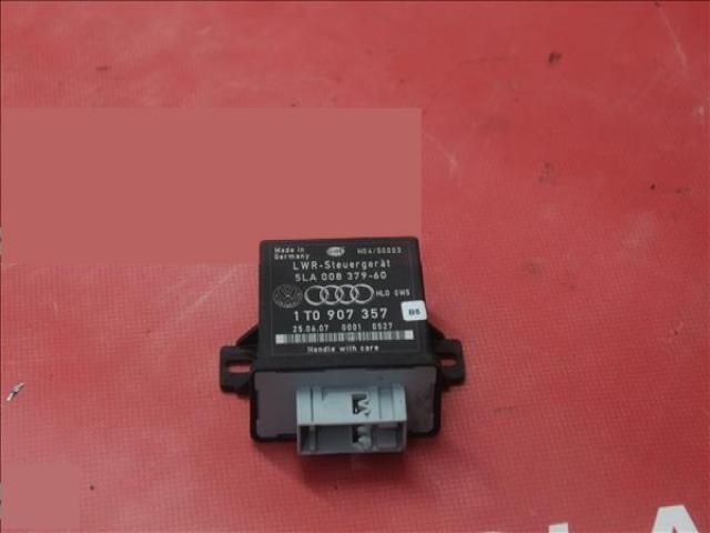 bontott VW GOLF V Fényszóró Elektronika