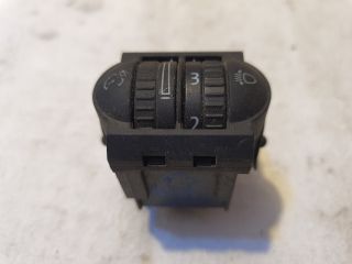 bontott VW GOLF V Fényszórómagasság Állító Kapcsoló
