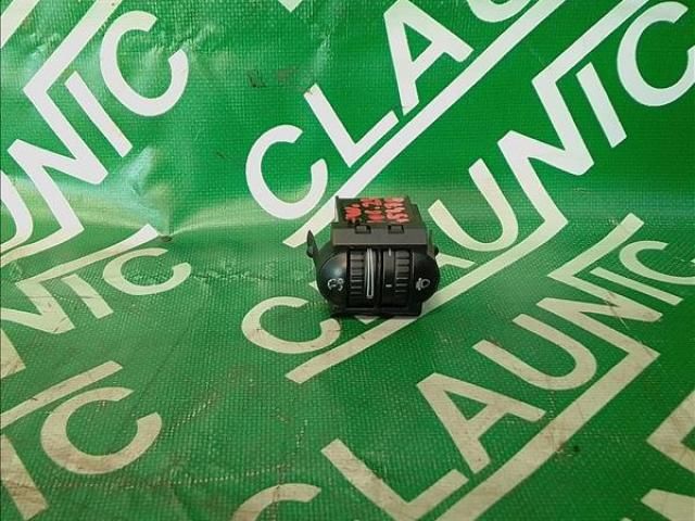 bontott VW GOLF V Fényszórómagasság Állító Kapcsoló