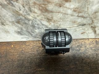 bontott VW GOLF V Fényszórómagasság Állító Kapcsoló