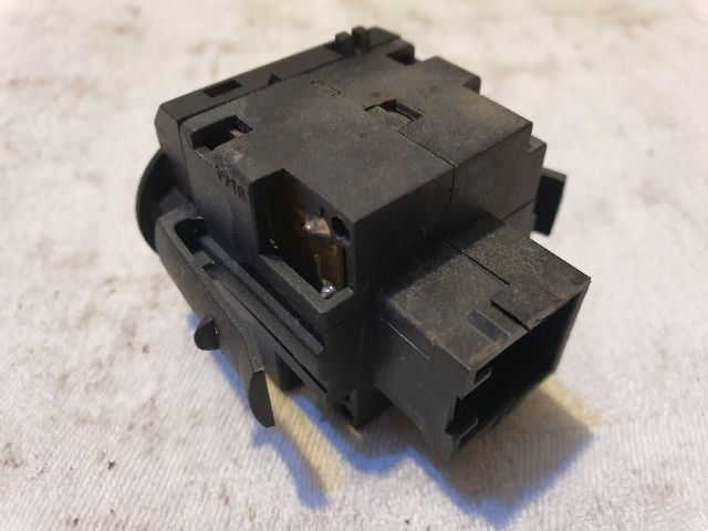 bontott VW GOLF V Fényszórómagasság Állító Kapcsoló