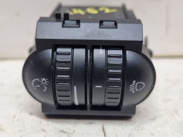 bontott VW GOLF V Fényszórómagasság Állító Kapcsoló