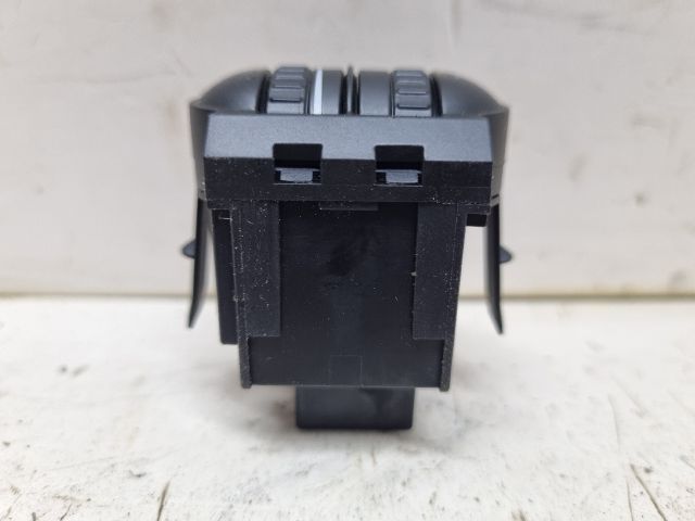 bontott VW GOLF V Fényszórómagasság Állító Kapcsoló