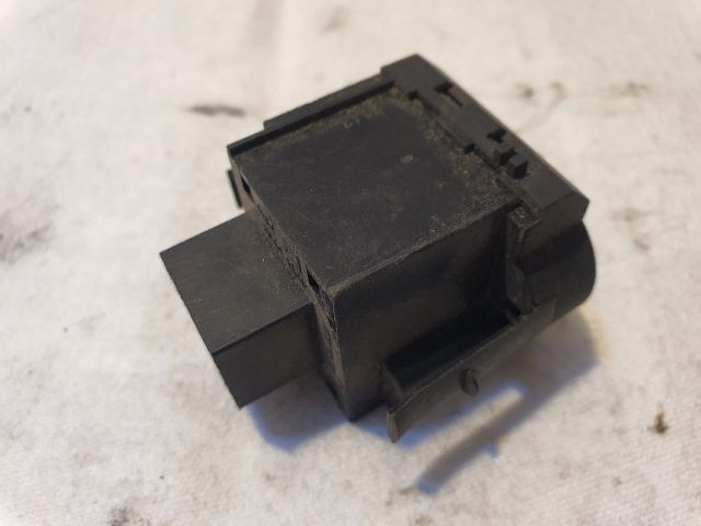 bontott VW GOLF V Fényszórómagasság Állító Kapcsoló