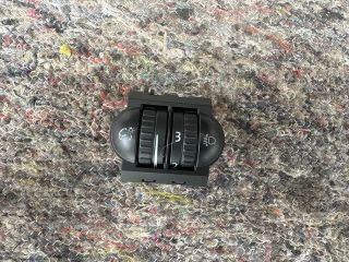 bontott VW GOLF V Fényszórómagasság Állító Kapcsoló