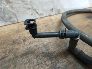 bontott VW GOLF V Fényszórómosó Cső