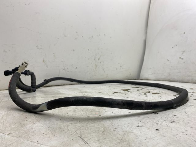 bontott VW GOLF V Fényszórómosó Cső