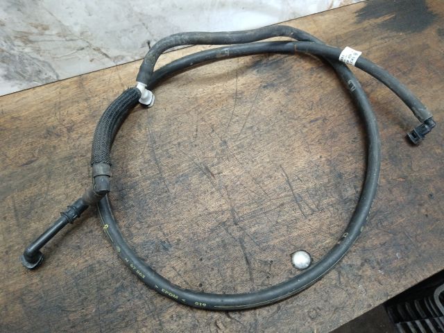 bontott VW GOLF V Fényszórómosó Cső