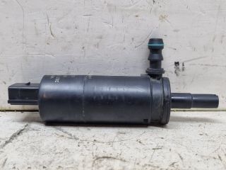 bontott VW GOLF V Fényszórómosó Szivattyú