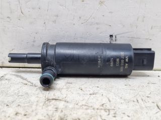 bontott VW GOLF V Fényszórómosó Szivattyú