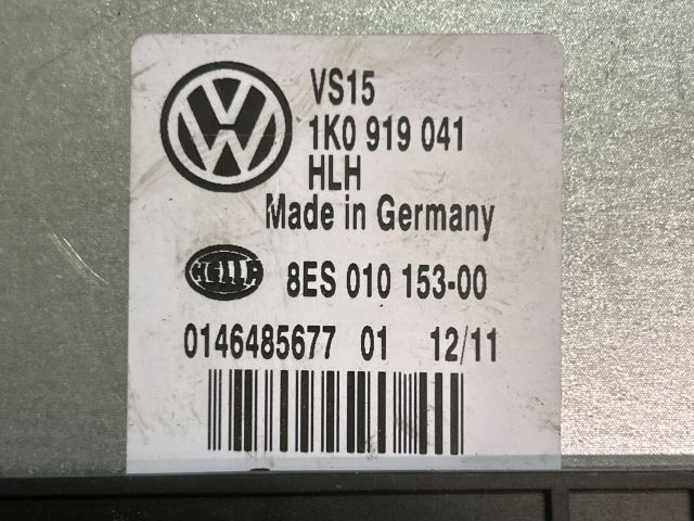 bontott VW GOLF V Feszültségszabályzó