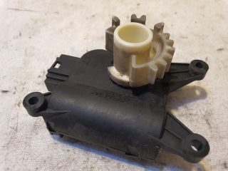bontott VW GOLF V Fűtés Állító Motor