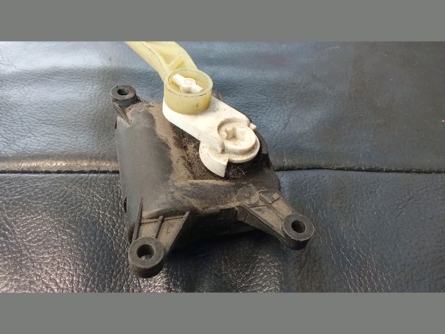 bontott VW GOLF V Fűtés Állító Motor