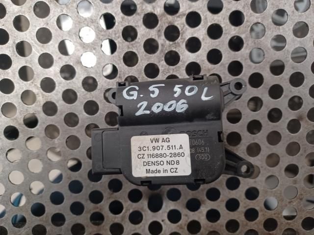 bontott VW GOLF V Fűtés Állító Motor