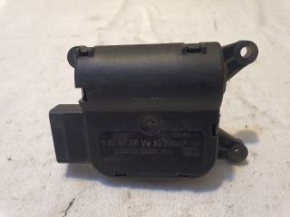 bontott VW GOLF V Fűtés Állító Motor