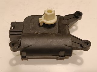 bontott VW GOLF V Fűtés Állító Motor