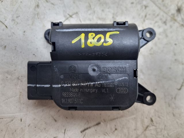 bontott VW GOLF V Fűtés Állító Motor