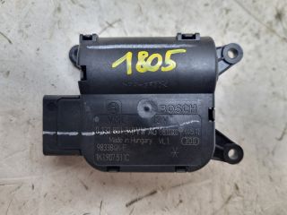 bontott VW GOLF V Fűtés Állító Motor