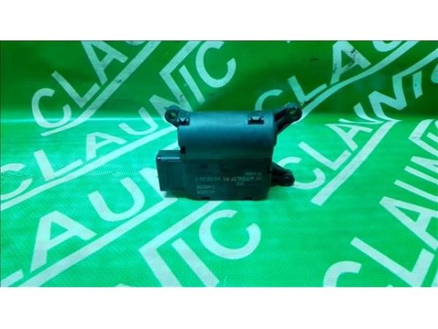 bontott VW GOLF V Fűtés Állító Motor