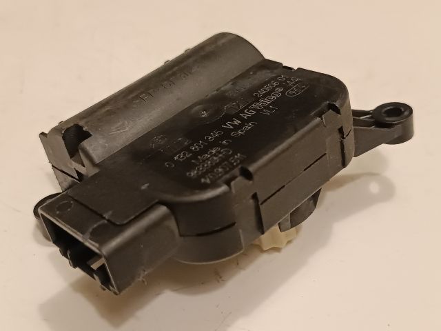 bontott VW GOLF V Fűtés Állító Motor