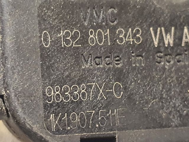 bontott VW GOLF V Fűtés Állító Motor