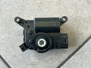 bontott VW GOLF V Fűtés Állító Motor