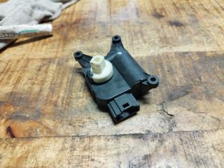 bontott VW GOLF V Fűtés Állító Motor