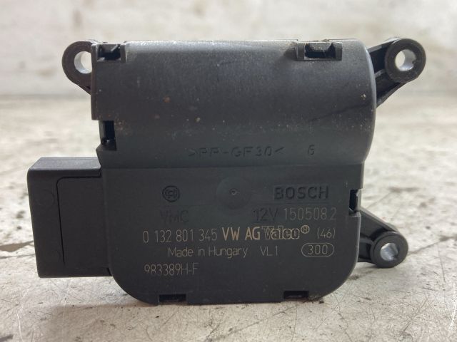 bontott VW GOLF V Fűtés Állító Motor