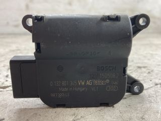 bontott VW GOLF V Fűtés Állító Motor