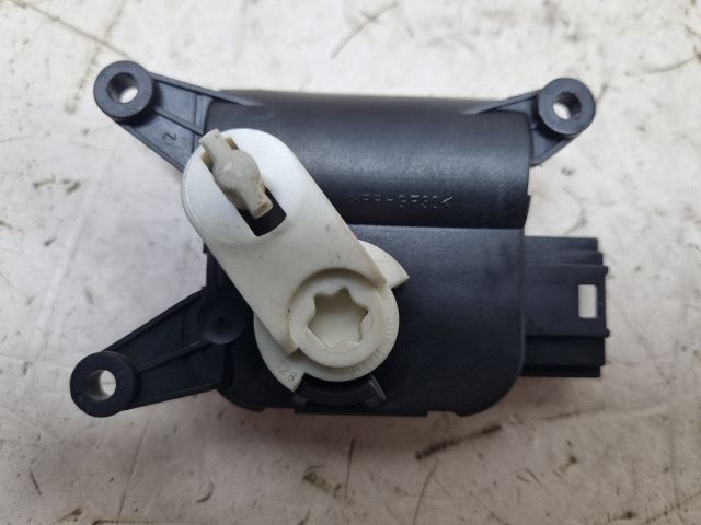 bontott VW GOLF V Fűtés Állító Motor