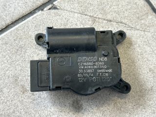 bontott VW GOLF V Fűtés Állító Motor