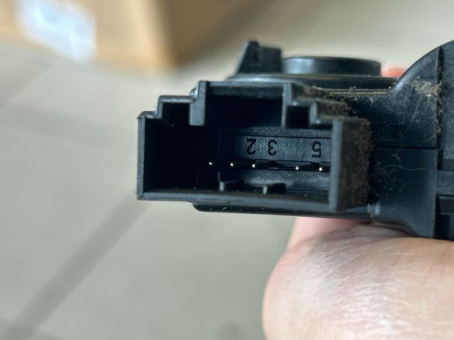 bontott VW GOLF V Fűtés Állító Motor