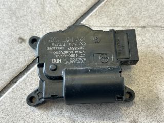 bontott VW GOLF V Fűtés Állító Motor