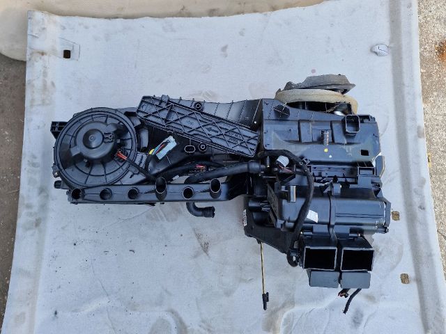 bontott VW GOLF V Fűtés Box