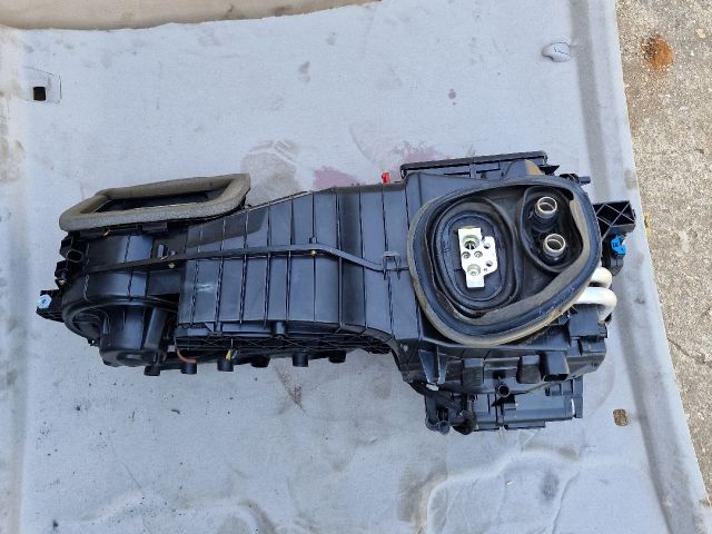 bontott VW GOLF V Fűtés Box