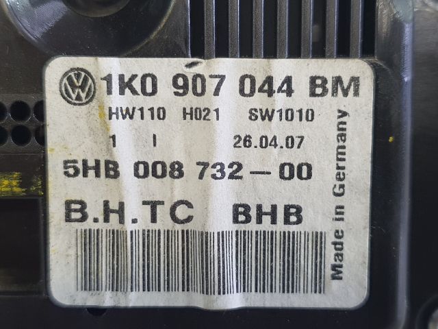 bontott VW GOLF V Fűtéskapcsoló (digit klímás)