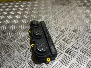 bontott VW GOLF V Fűtéskapcsoló (digit klímás)