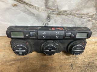 bontott VW GOLF V Fűtéskapcsoló (digit klímás)