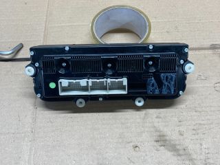 bontott VW GOLF V Fűtéskapcsoló (digit klímás)